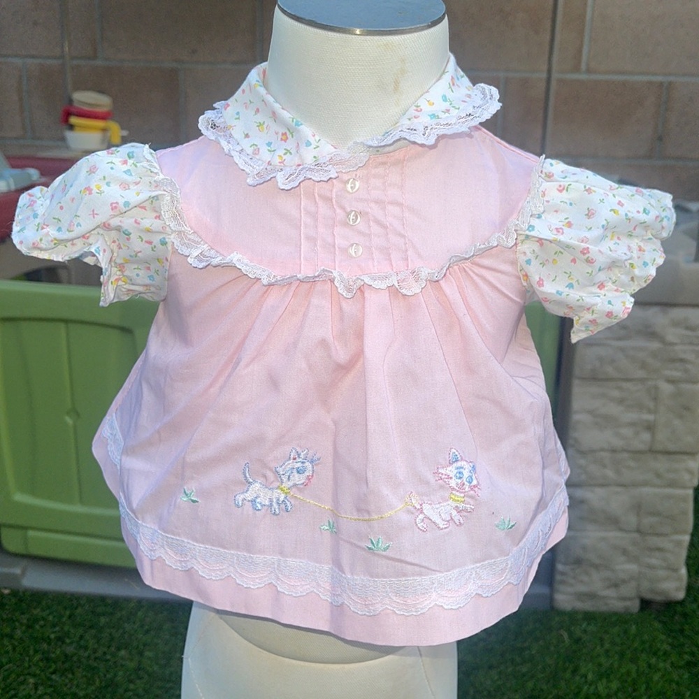 Vintage Newborn Baby Girl Dress Embroidered Cat Kittens Lace